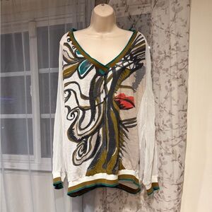 Didi XL Artistic Face Print V-Neck  blouse- White with Teal & Olive Accents